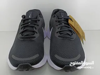  5 ‏NIKE REVOLUTION 7 عرض خاص اخر قطعتين