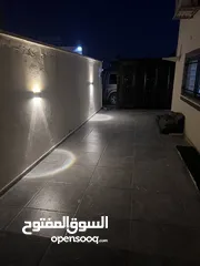  4 فيلا عائلية للبيع بسعر الحرق للكاش وايضا للاقساط مشطب وجاهز مناسبة جدا للاستثمار البعيد