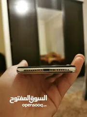  6 ايفون x  بحاله جيده