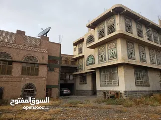  19 بيت كبير للبيع عرررطه جداً 