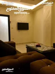  5 شقه مفروشه للايجار