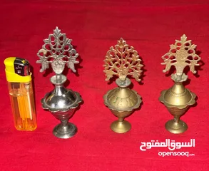  28 (تخفيض السعر) 102 قطعة من نوادر ونواعم النحاسيات و 10 مداليات نحاس. التفاصيل داخل الوصف.