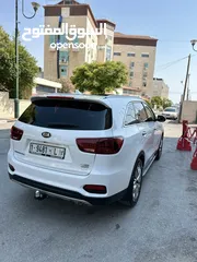  6 Kia Sorento