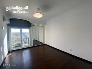  15 شقة غير مفروشة للإيجار 360م2 ( Property 17869 ) سنوي فقط