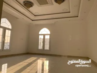  11 7 BHK new villa and big with elevator for rent located mawaleh 11