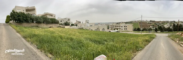  3 ارض بالسلط قرب الجامعة الأهلية مميزة للبيع من المالك مباشرة