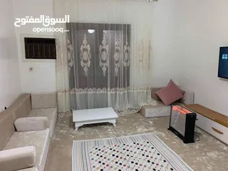  5 شقة للبيع عمارة الخطوط