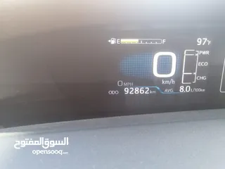  13 تويوتا بريوس 2017