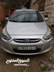  1 سيارة اكسنت للبيع 2015