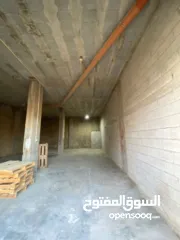  3 مخازن للإيجار