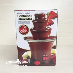  3 لكل عشاق الشوكولاتة، جهزوا الفواكه، المارشميلو، والبسكويت، لأن نافورة الشوكولاتة السايحة بانتظاركم