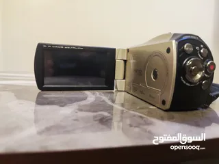  5 كاميرا من شركة Genius للبيع