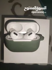  4 iPhone air pods pro