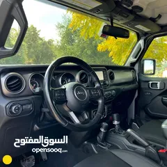  5 Jeep Gladiator 2020 جيب جلاديتور بحالة ممتازه و بسعر مغري