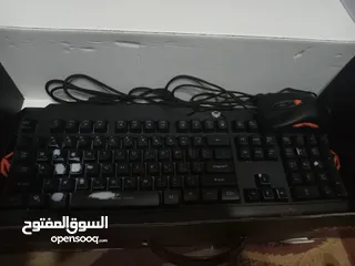  1 meetion gaming mouse and keyboard and a mouse pad. ماوس و كيبورد جيمينج و ماوس باد