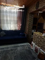  19 شقه ارضيه للبيع كاش او اقساط عن طريق البنك العربي الإسلامي الدولي في عمان حي نزال على الشارع الرئيسي