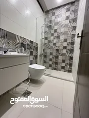 15 شقه للبيع  165م الزرقاء الجديده - جبل المغير تشطيب فندقي موقع مميز منطقه فلل وواجهه معماريه عصريه