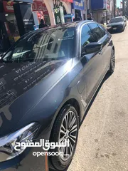  3 BMW 530e 2018  كهرباء وبانزين  لون لسود  فل اضافات