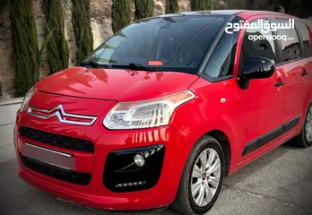  1 ستروين بيكاسو C3 موديل 2016غيار اتومتيك  ماتور 1600بنزين اصل برايفت فل اضافات فتحة سقف  بنوراما شرك