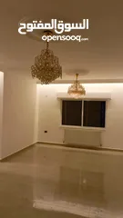  2 عرض حصرررري ـ ضاحيه النخيل ـ شقه فارغه للايجار لم تسكن بعد التجديد سوبر ديلوكس  190 متر +