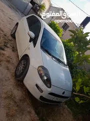  1 فيات بونتو