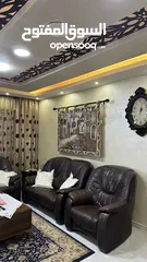  2 طقم كنب امريكي6 مقاعد جلد طبيعي من آشلي