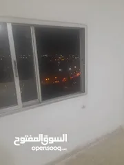  2 شقة ذات إطلالة بانورامية للإيجار في جبل التاج
