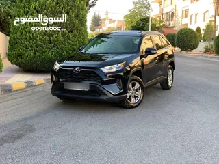  13 تويوتا راف فور 2023 XLE فل كامل أعلى صنف مع فتحة جمرك اليوم بحالة الوكالة