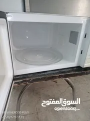  5 ميكرويف دايو75 لتر شغال بحاله ممتازه لون ابيض 8 برامج كليات تتش