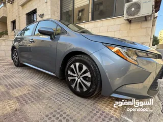  1 تويوتا كورولا 2022 XLE فحص كامل فل كامل جلد تدفئة شاحن وايرلس كراسي كهروباء ياباني بطارية ليثيوم