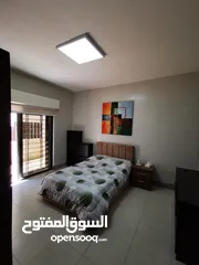  4 شقة مفروشة  ارضيه للايجار في عبدون /مع ترس فخم / .. 2 نوم