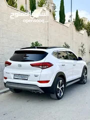  4 توسان ترخيص 2017 مش ناقص اضافه فل مسكر