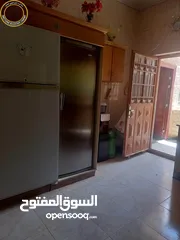  4 شقة أرضية مميزة للبيع في خلدا 200م مع ترسات امامية 60م تشطيب سوبر ديلوكس