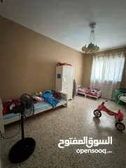  5 شقة للبيع شارع تل مشطبة مساحة 125 متر