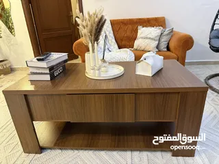  2 طاولة خشب بحالة الجديد
