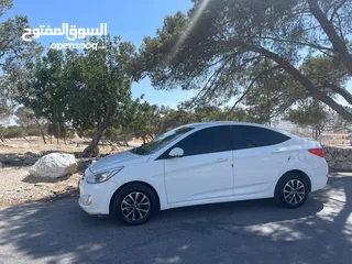  3 هونداي اكسنت 2017 يد أولى ماشيه 50 الف كم فقط