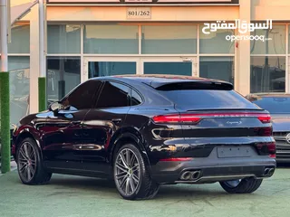  13 PORSCHE CAYENNE  S COUPE GCC 2020 Service history (under warranty) Original paint  Full option