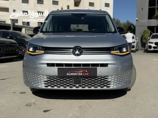  4 فولكس فاجن كادي طويل ترخيص 2022/ركاب 6+1 محرك 2000 ديزل  جير اوتوماتيك