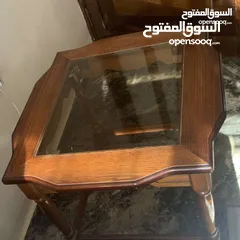  4 طقم طاولة وسط لغرفة جلوس مع طربيزات جانبية