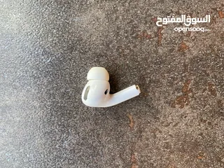  1 AirPods Pro بحالة ممتازة سماعة يسار فقط