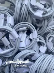  7 كڤرات جوالات بالكرتونة اشي فخم تعال وشوف بعينك  ملاحظة : الي بالصور جزء بسيط من العينة في كمان موجود