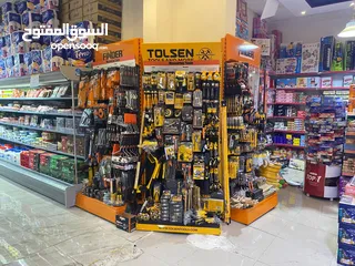  8 سوبر ماركت كبير مع ملحمة للبيع بسعر مميز في رام الله