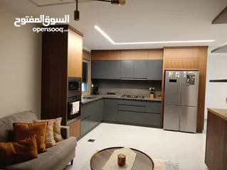  3 شقه للبيع مع حديقه في المصيون قرب البنك العربي