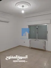  5 شقة فاخرة للبيع في الجاردنز طابق ثالث 180م تشطيب سوبر ديلوكس لم تسكن