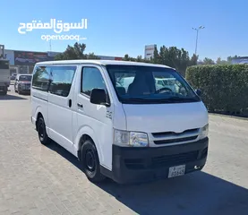  2 Toyota Hiace Passenger 2005