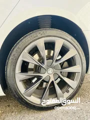  24 تيسلا موديل S100D فل اضافات 2018 بحال الوكالة