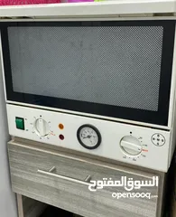 14 مستلزمات عياده طب عام ونسائيه للبيع