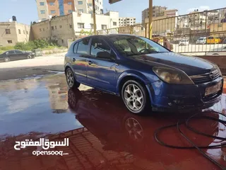  6 ابل استرا 2005