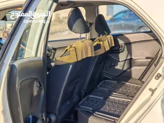  9 للبيع كيا بيكانتو 2014  لون ابيض مميزة جدا