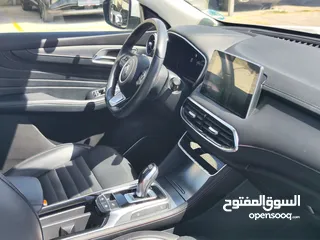  14 MG EHS plug in hybrid 2022 ماتور 1500 هايبرد بقوة 284 حصان